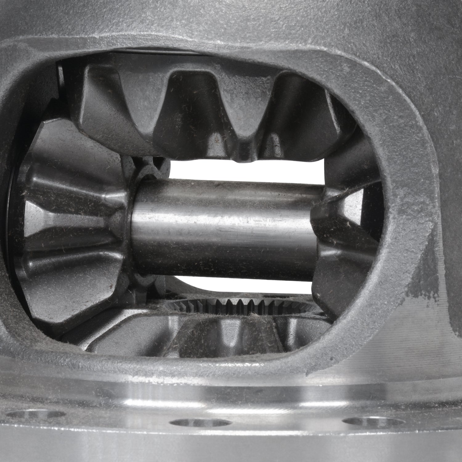 Standard Open Carrier Case For Dana M300 Rear 41 Spline 4.10 & Up Dana M300 Std Open Loaded Carrier 4.10& Up 41 Spline F450/ F550 Only Yukon Gear