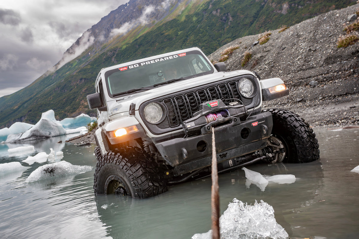 ZEON XP 10-S Winch, 3/8 in x 100 ft Spydura Synthetic Rope