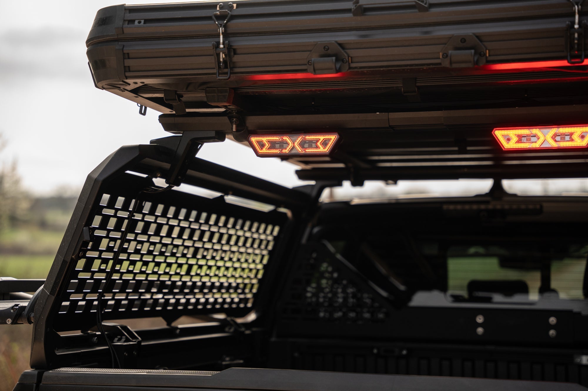 AlphaRex Arrow-X Multi-functional Off-Road Chase Light - Black - Apollo Off-Road