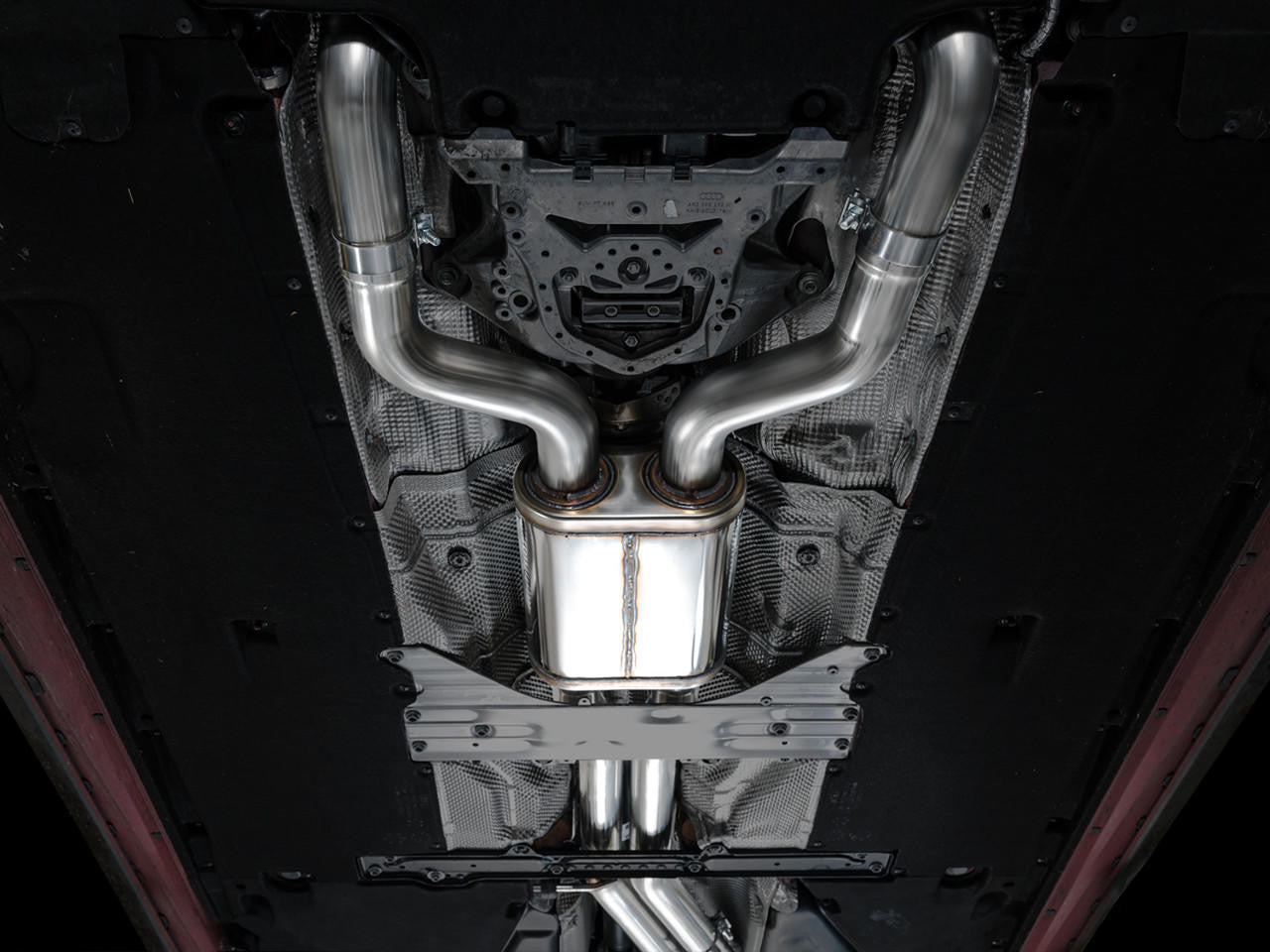 AWE SwitchPath Exhaust for C8 Audi RS 6-RS 7 - Diamond Black RS-style Tips - Apollo Off-Road