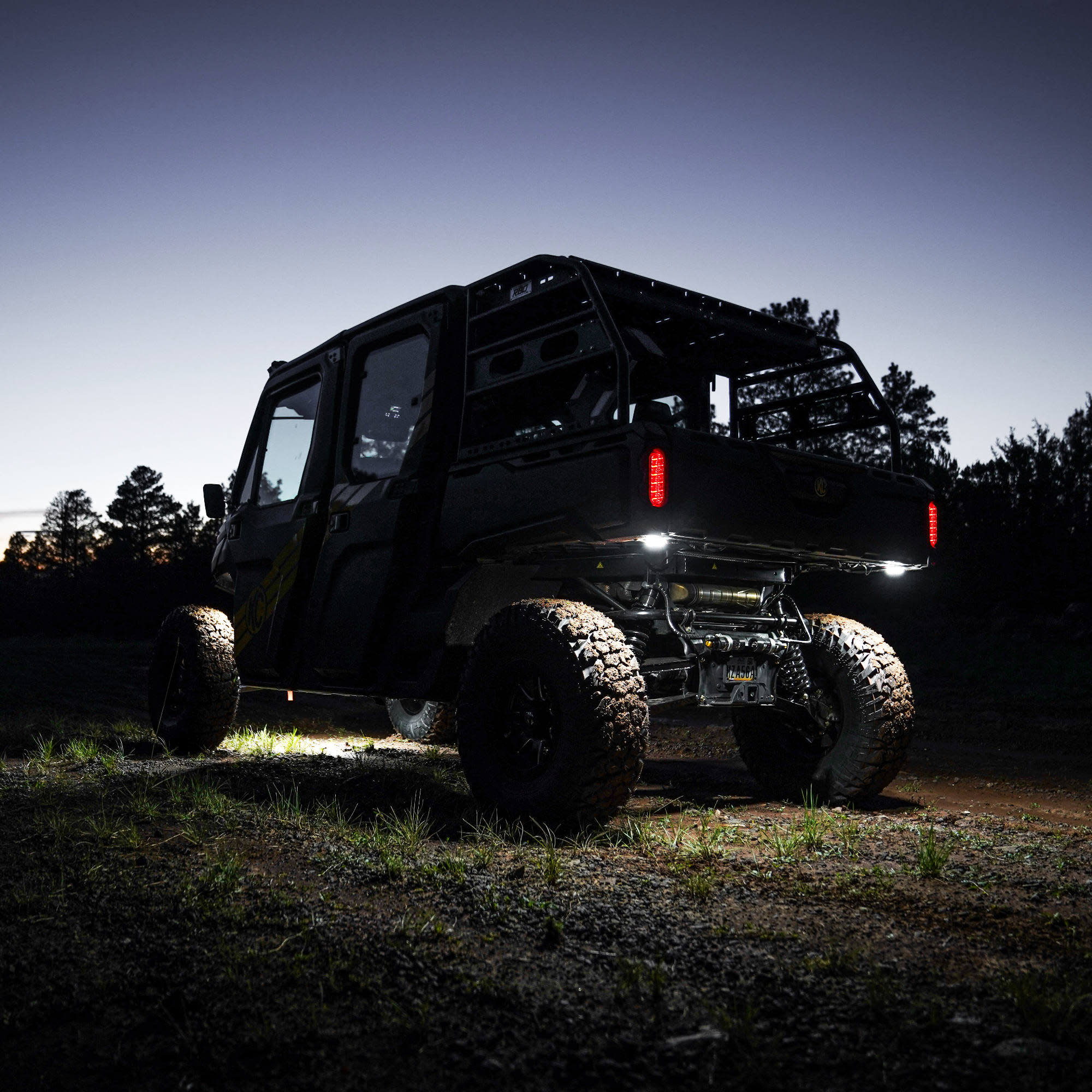 Cyclone V2 LED - Single Light - Diffused Lens - 5W Flood Beam - Apollo Off-Road