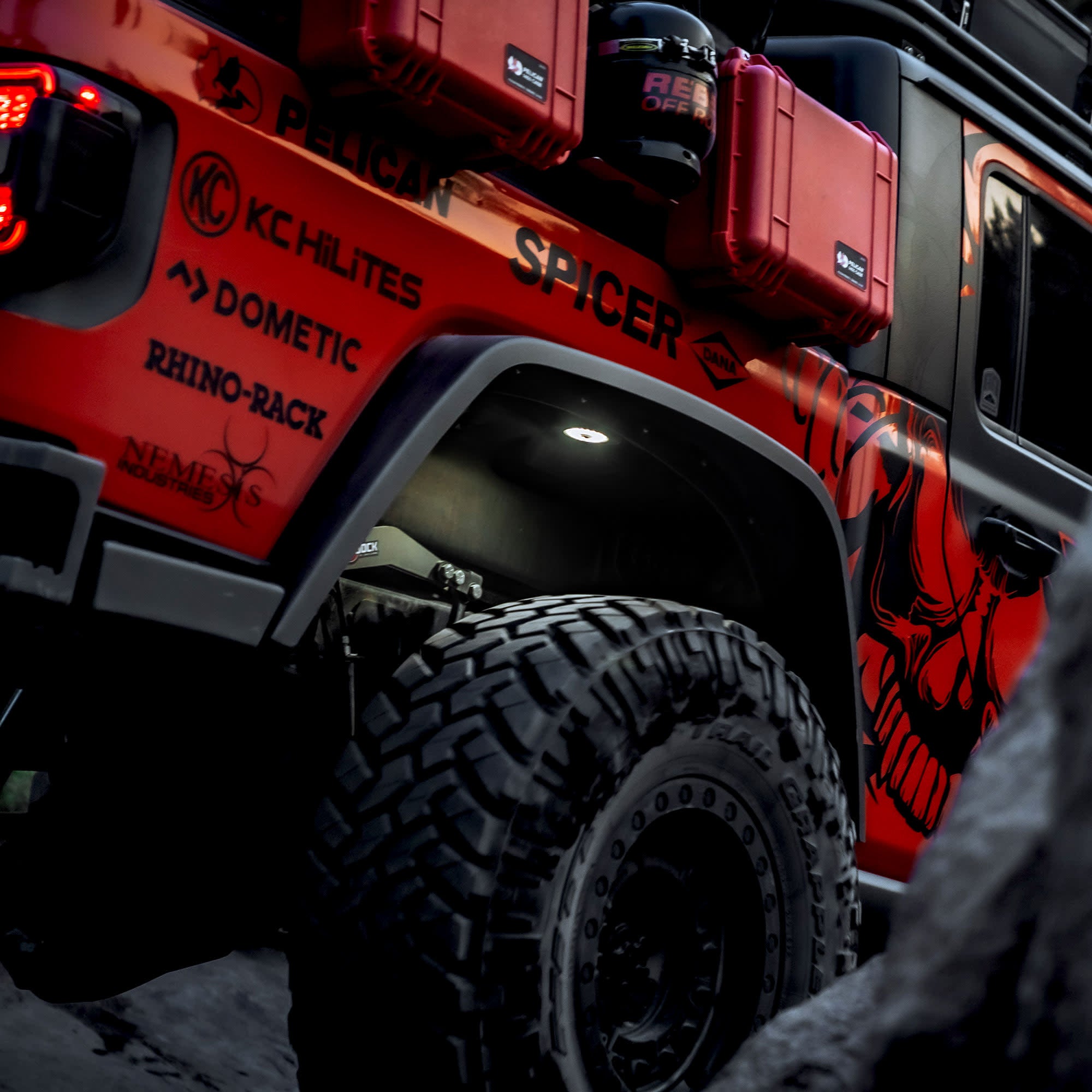 Cyclone V2 LED - Single Light - Diffused Lens - 5W Flood Beam - Apollo Off-Road