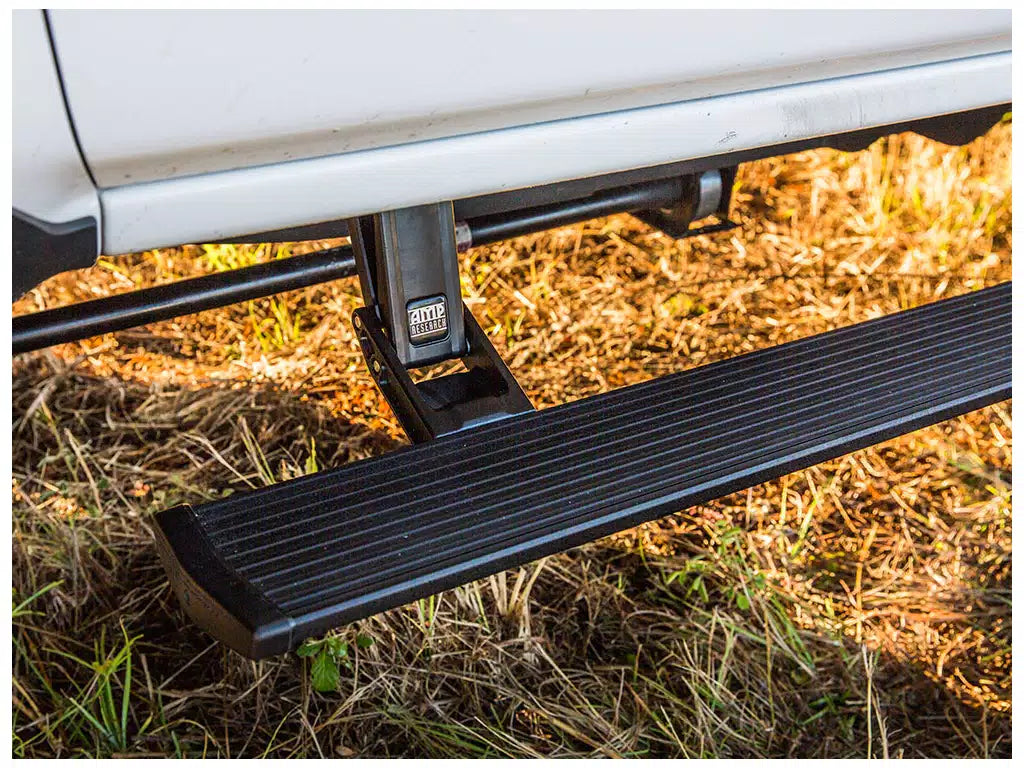 Powerstep Plug-N-Play - 15-19 Silverado/Sierra 2500/3500 Gas Only on HD, Double/Crew Cab