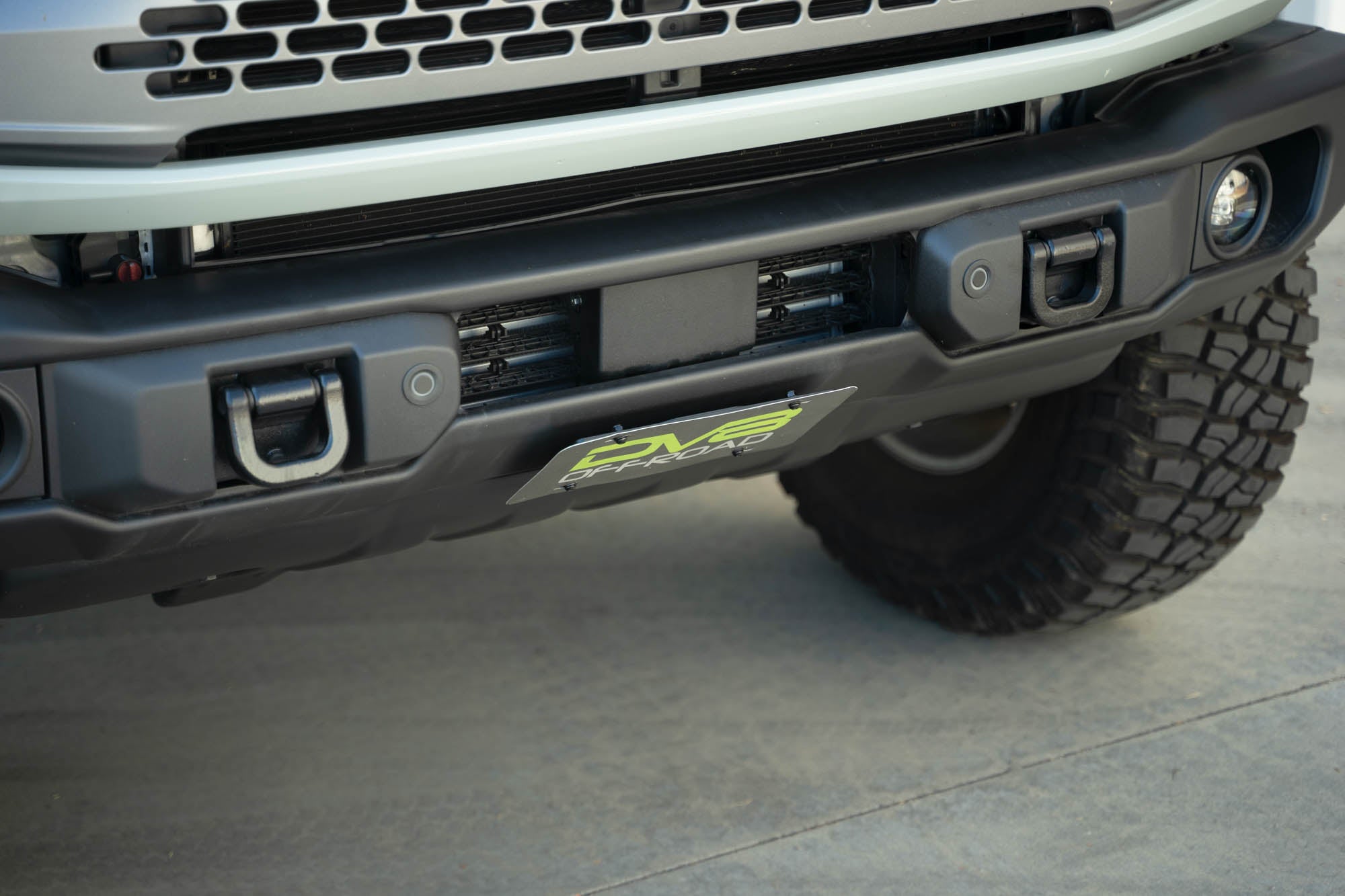 Ford Bronco Capable Bumper Slanted Front License Plate Mount - Apollo Off-Road
