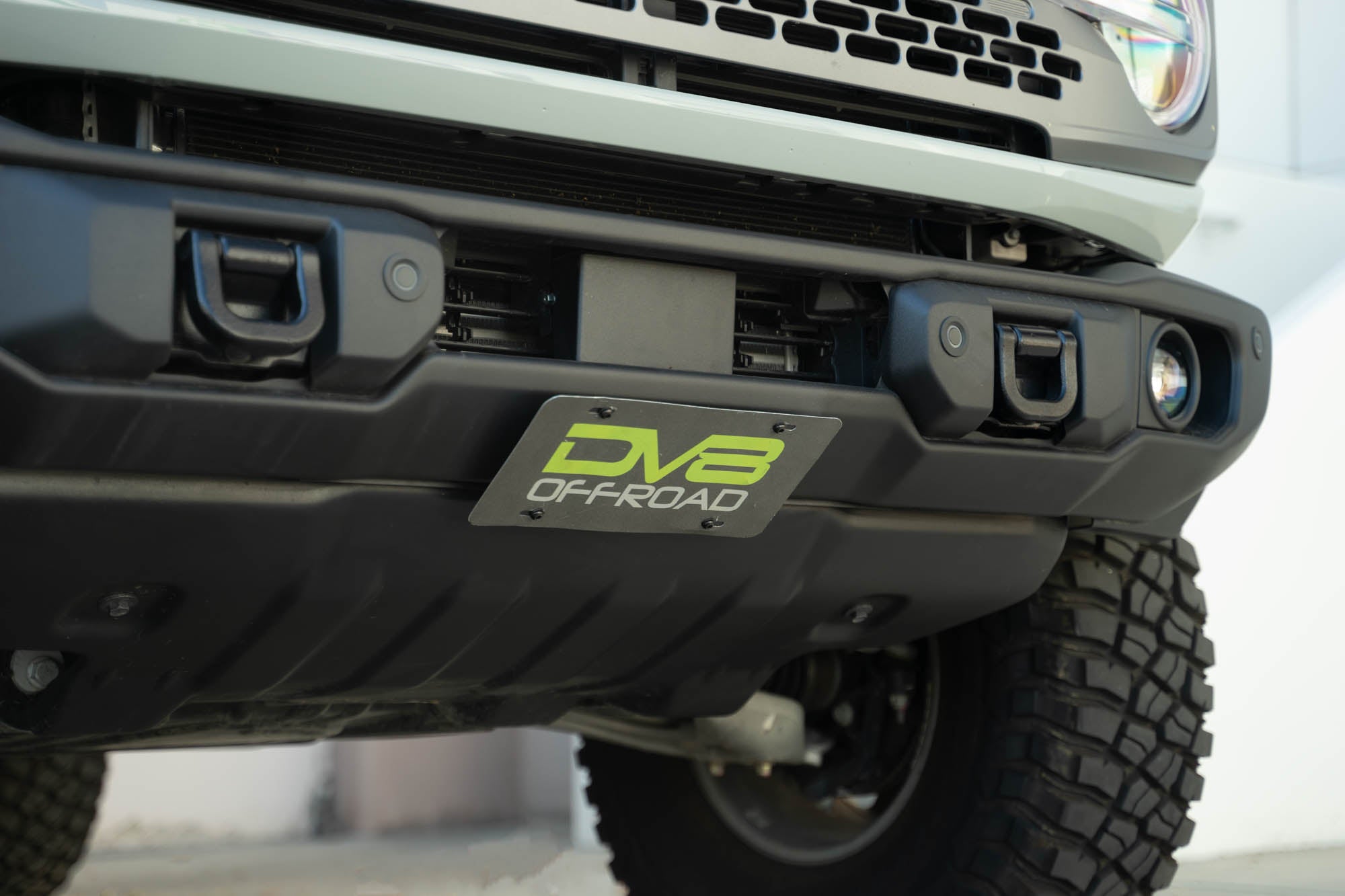Ford Bronco Capable Bumper Slanted Front License Plate Mount - Apollo Off-Road