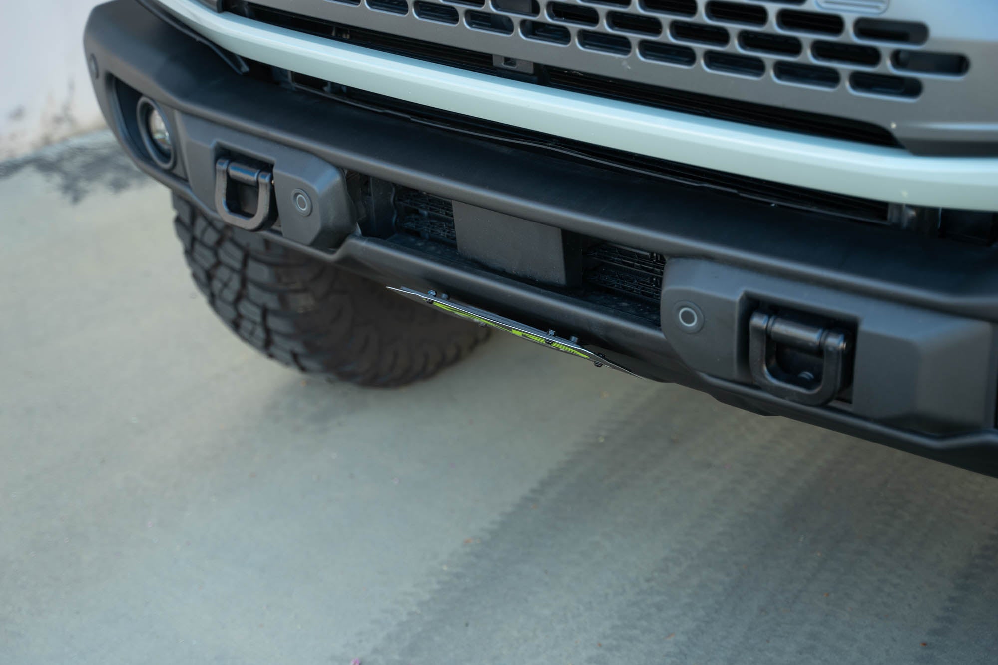 Ford Bronco Capable Bumper Slanted Front License Plate Mount - Apollo Off-Road