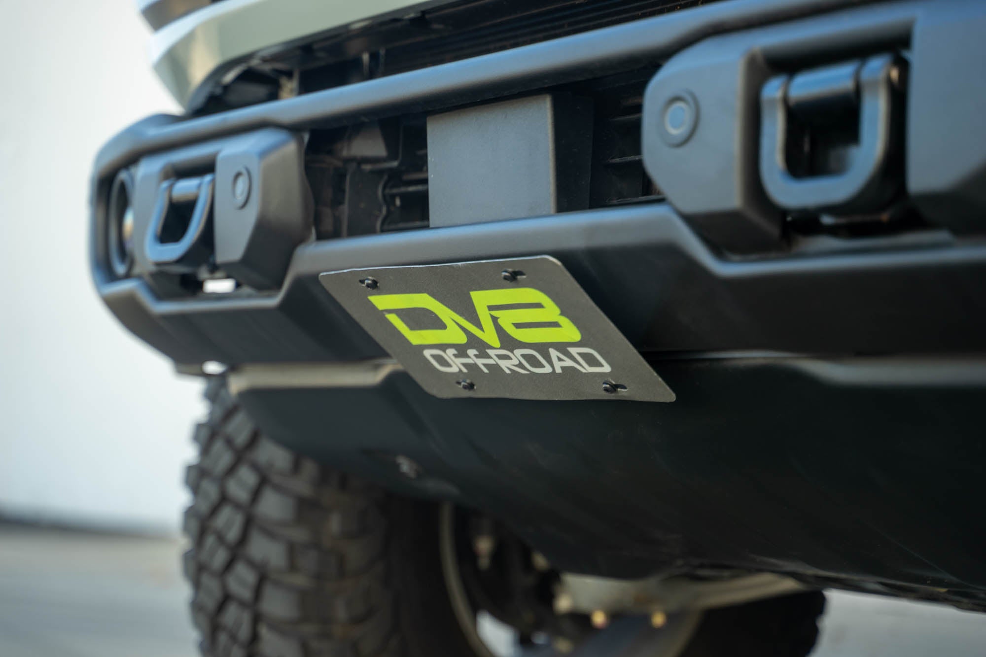 Ford Bronco Capable Bumper Slanted Front License Plate Mount - Apollo Off-Road