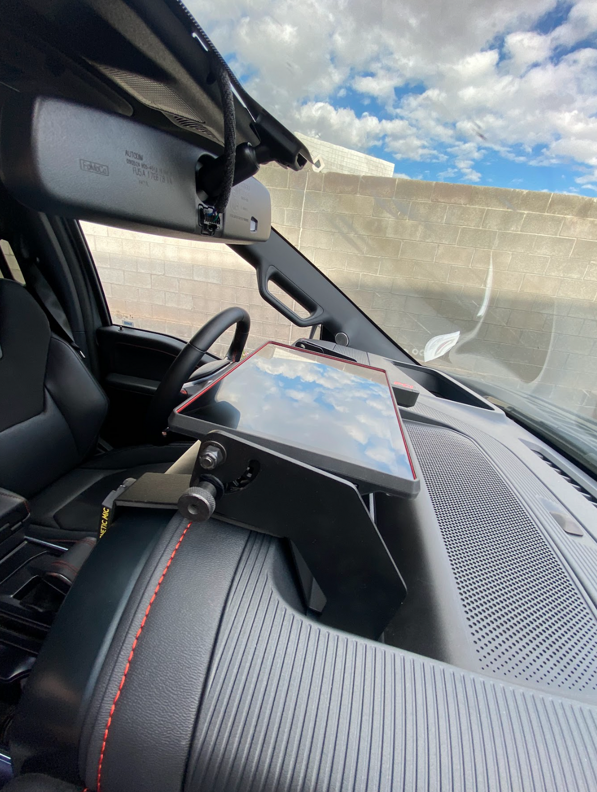 Foutz Motorsports Center Dash Fold Down GPS mount - Garmin TREAD XL 2024-2026 Ford F-150 Raptor 2024-2026 Ford F-150 2024-2026 Ford F-150 Raptor R