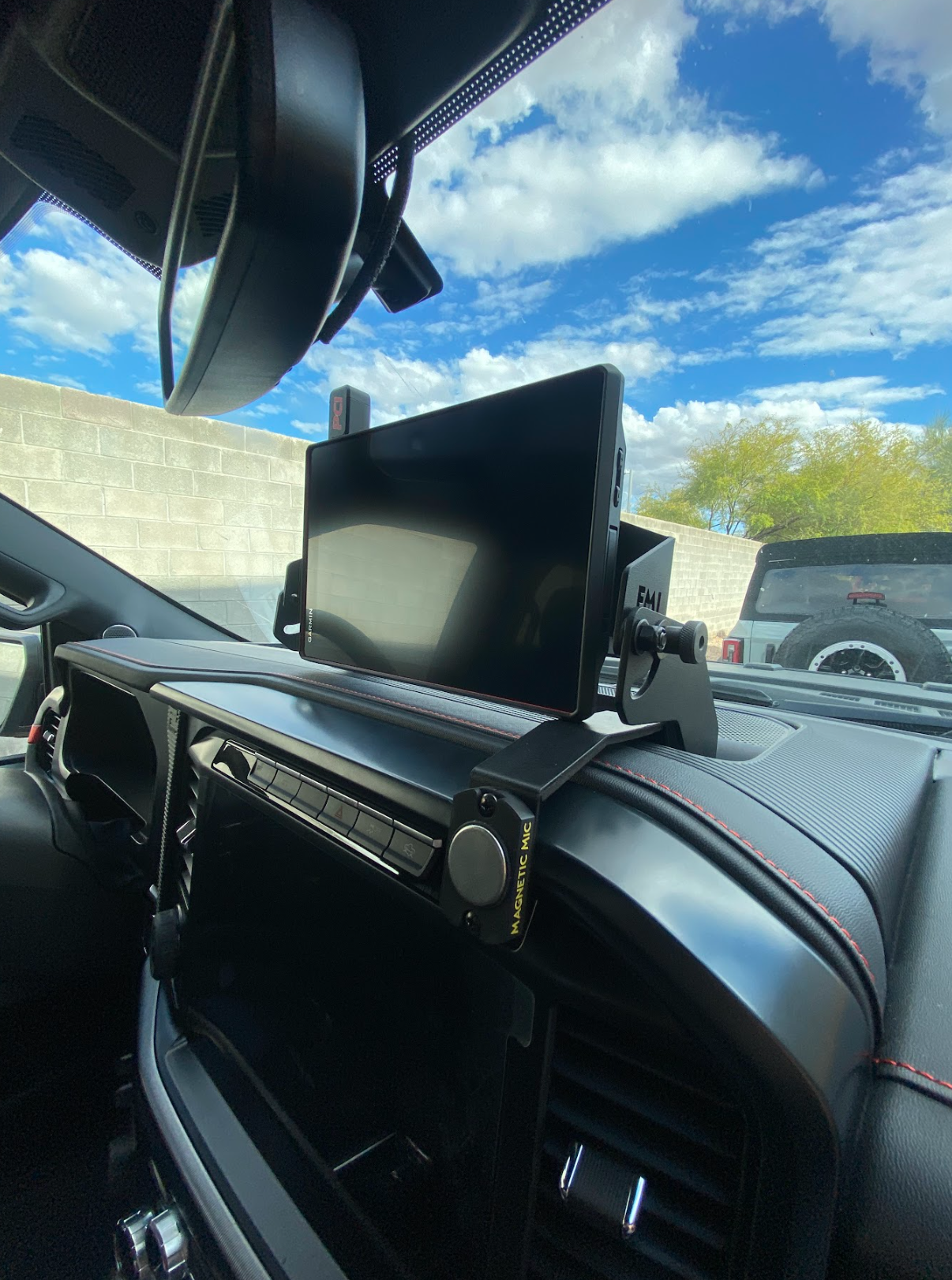 Foutz Motorsports Center Dash Fold Down GPS mount - Garmin TREAD XL 2024-2026 Ford F-150 Raptor 2024-2026 Ford F-150 2024-2026 Ford F-150 Raptor R