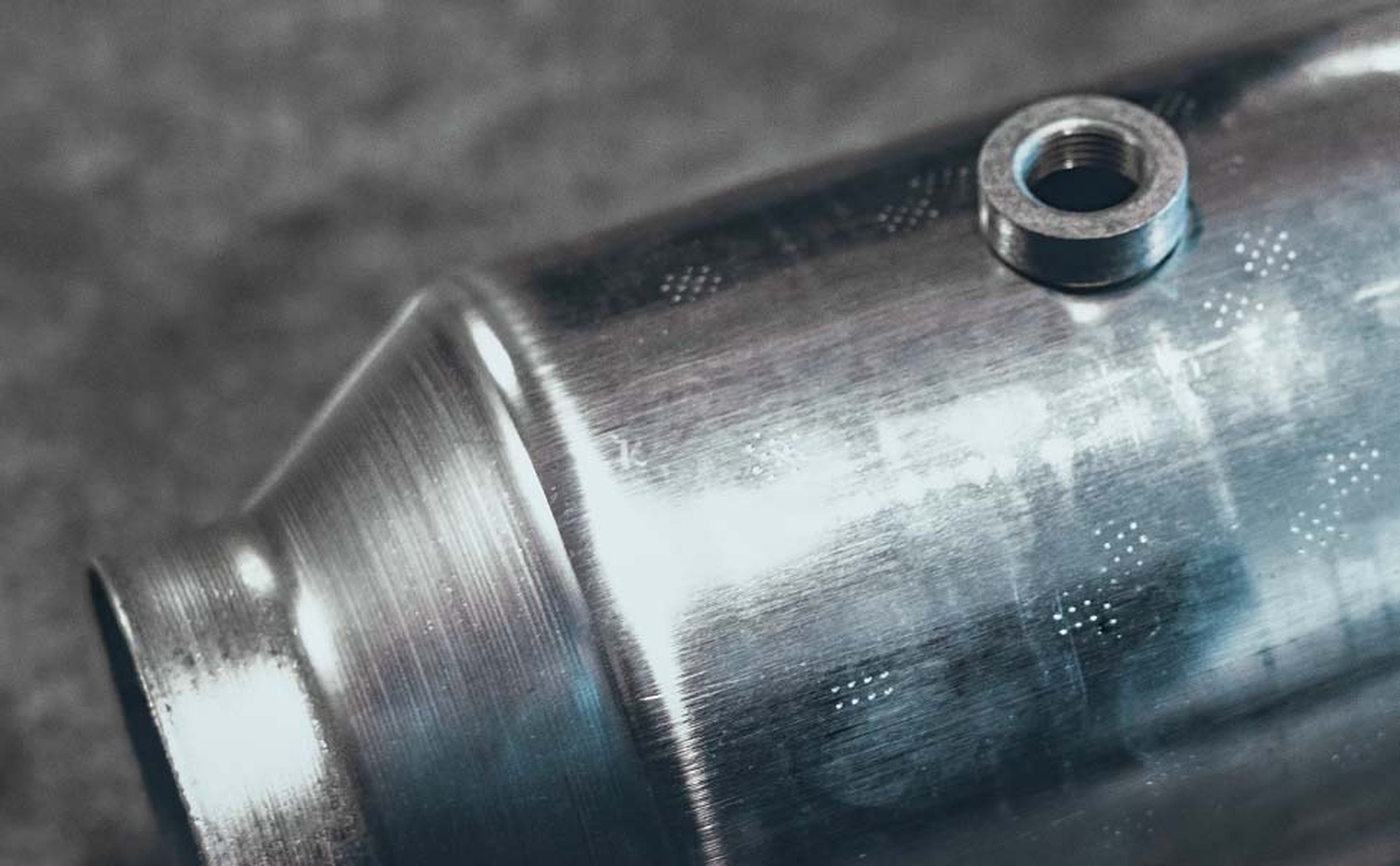 HM Grade Universal Catalytic Converter - 2.50in. - Apollo Off-Road