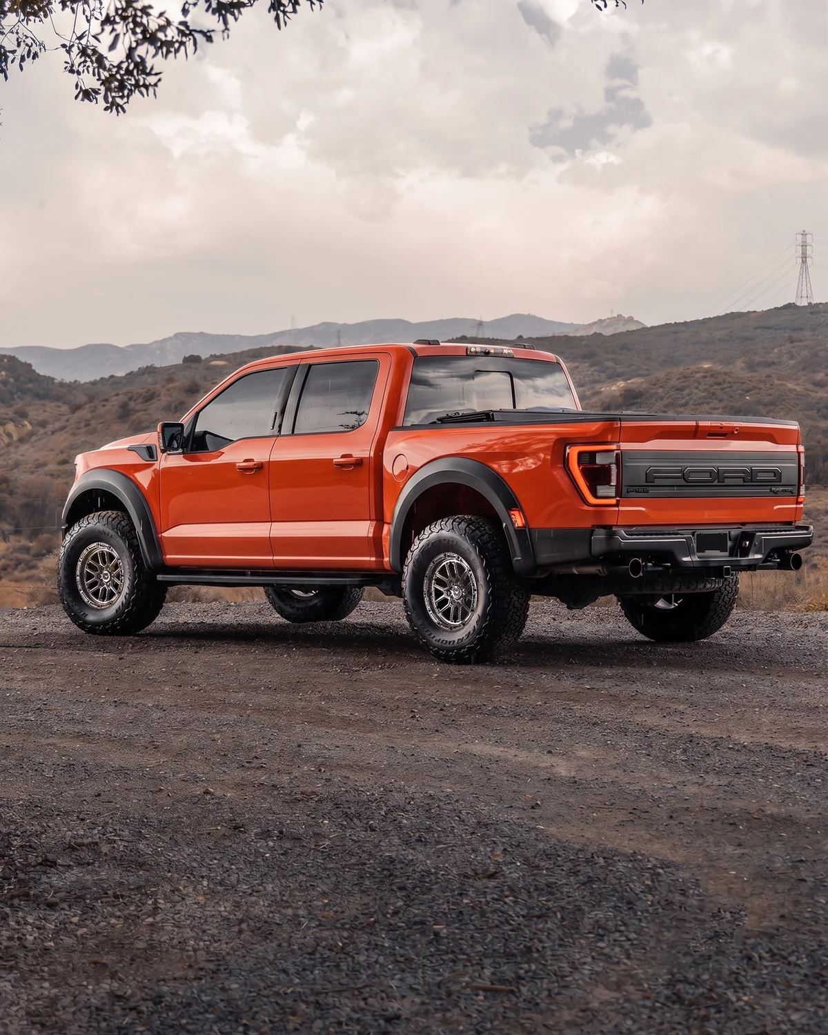 Vorsteiner Offroad Victory-6 17" Forged Wheel
