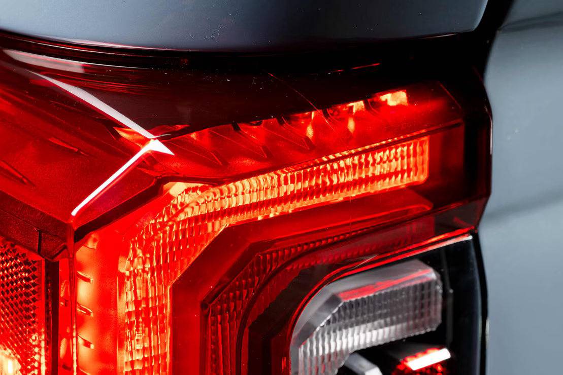 Morimoto XB LED Tails: Ford Super Duty (23+) (Pair - Red)