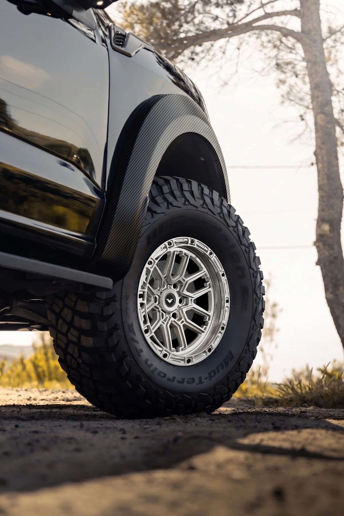 Vorsteiner Offroad Victory-6 17" Forged Wheel