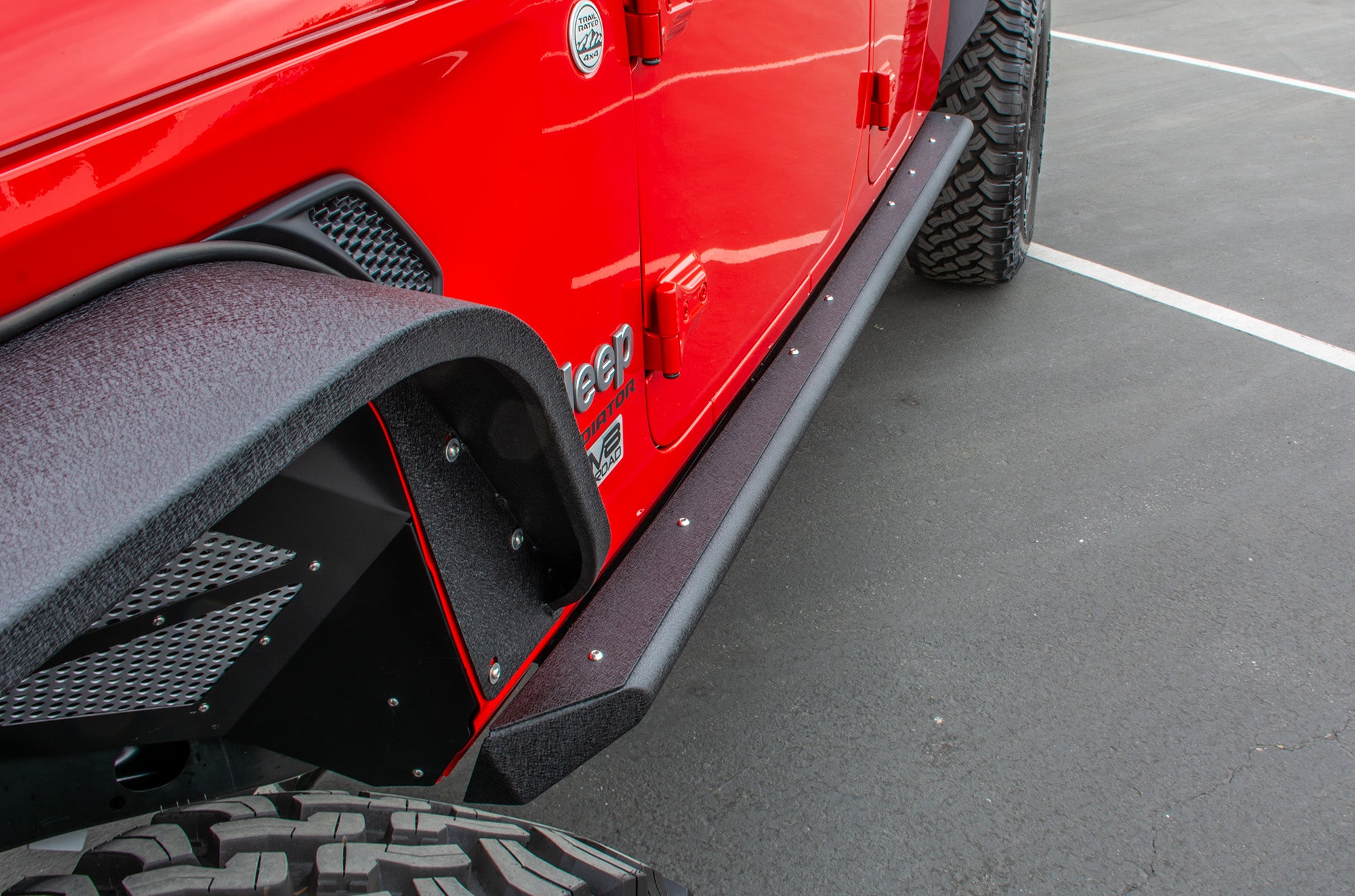 Jeep JT Rock Slider With Step; Pair - Apollo Off-Road