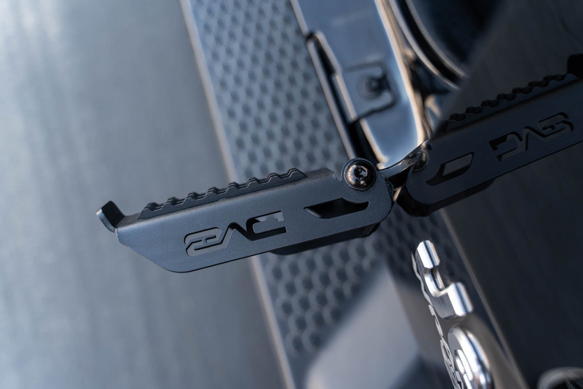 Jeep Wrangler JK/JL & Gladiator JT Foot Pegs - Apollo Off-Road