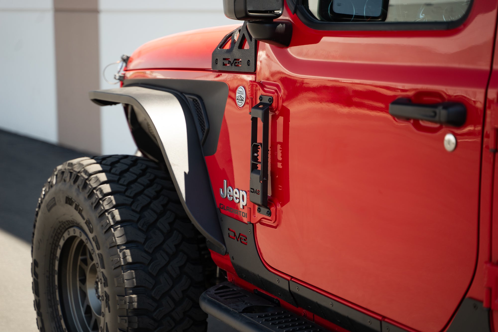 Jeep Wrangler JK/JL & Gladiator JT Hinge Mounted Steps - Apollo Off-Road