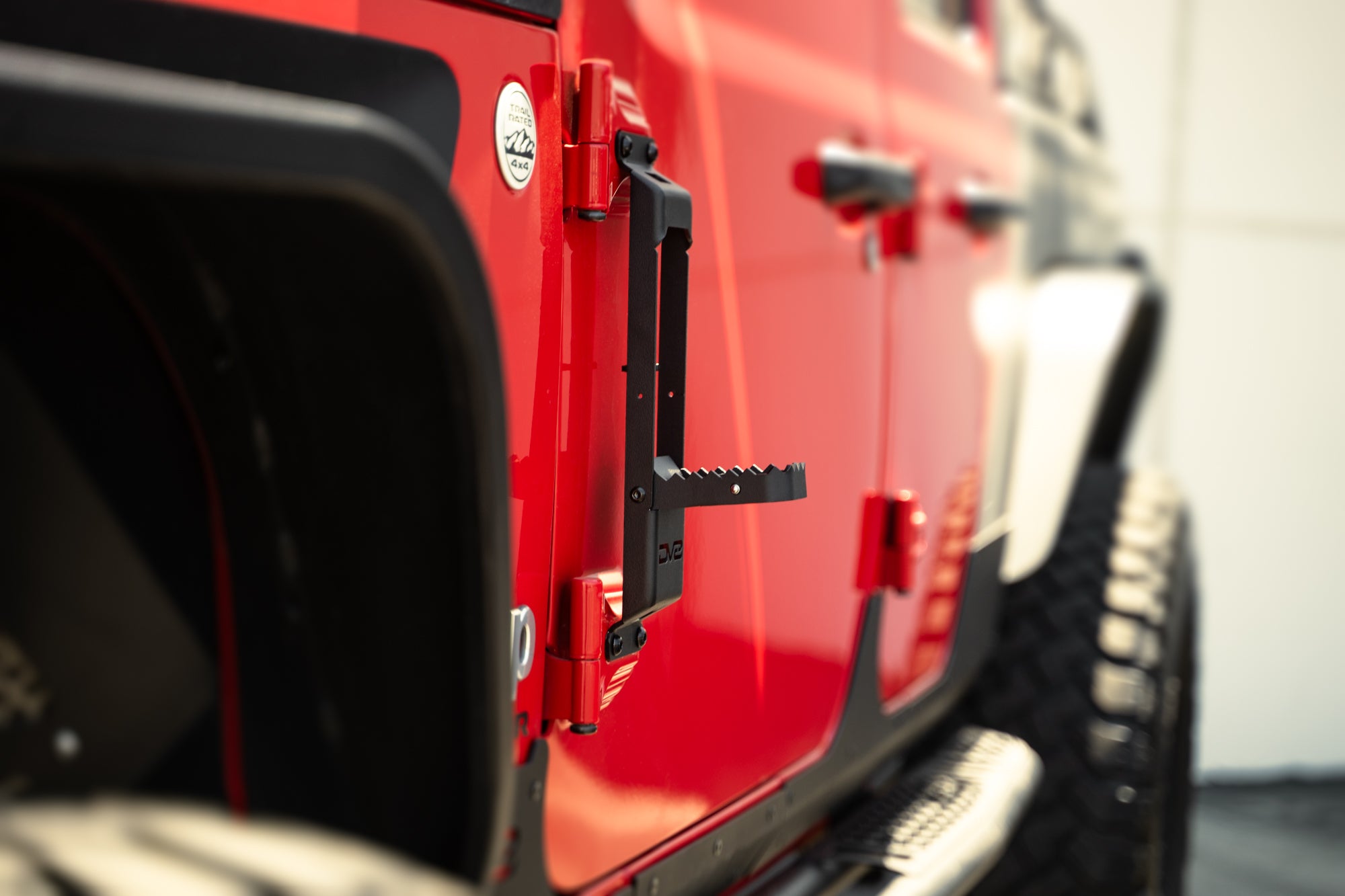 Jeep Wrangler JK/JL & Gladiator JT Hinge Mounted Steps - Apollo Off-Road