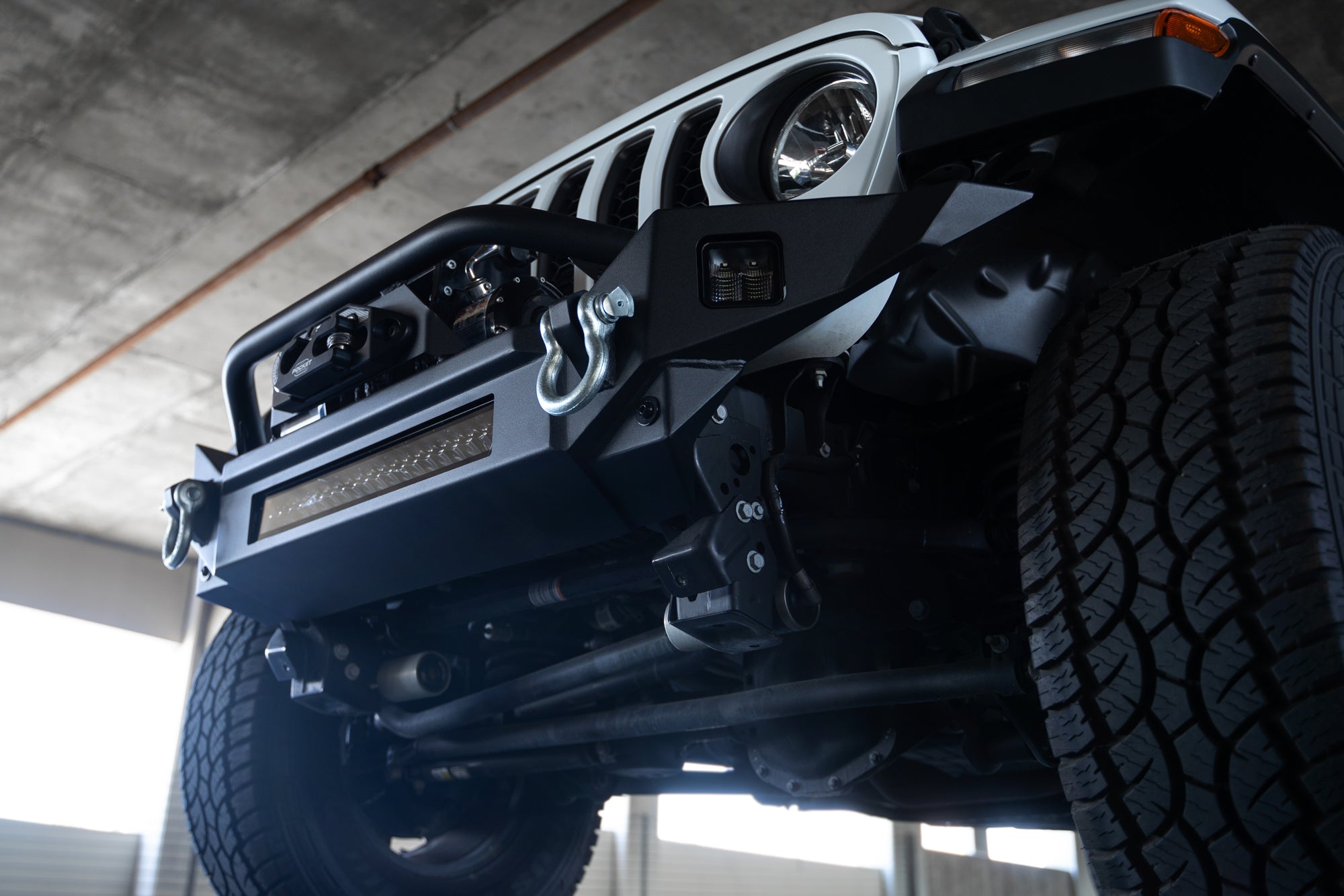 Jeep Wrangler JL & Gladiator JT FS-7 Mid-Width Winch Front Bumper - Apollo Off-Road