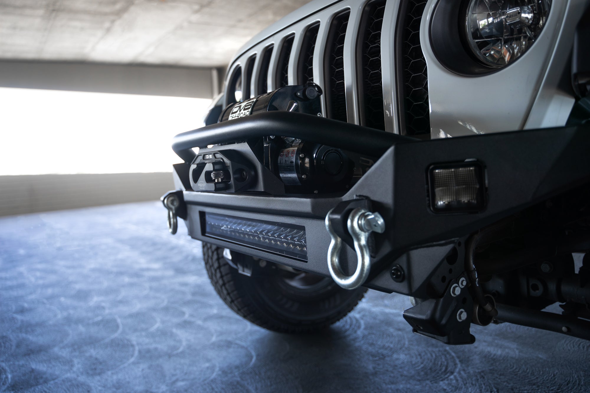 Jeep Wrangler JL & Gladiator JT FS-7 Mid-Width Winch Front Bumper - Apollo Off-Road