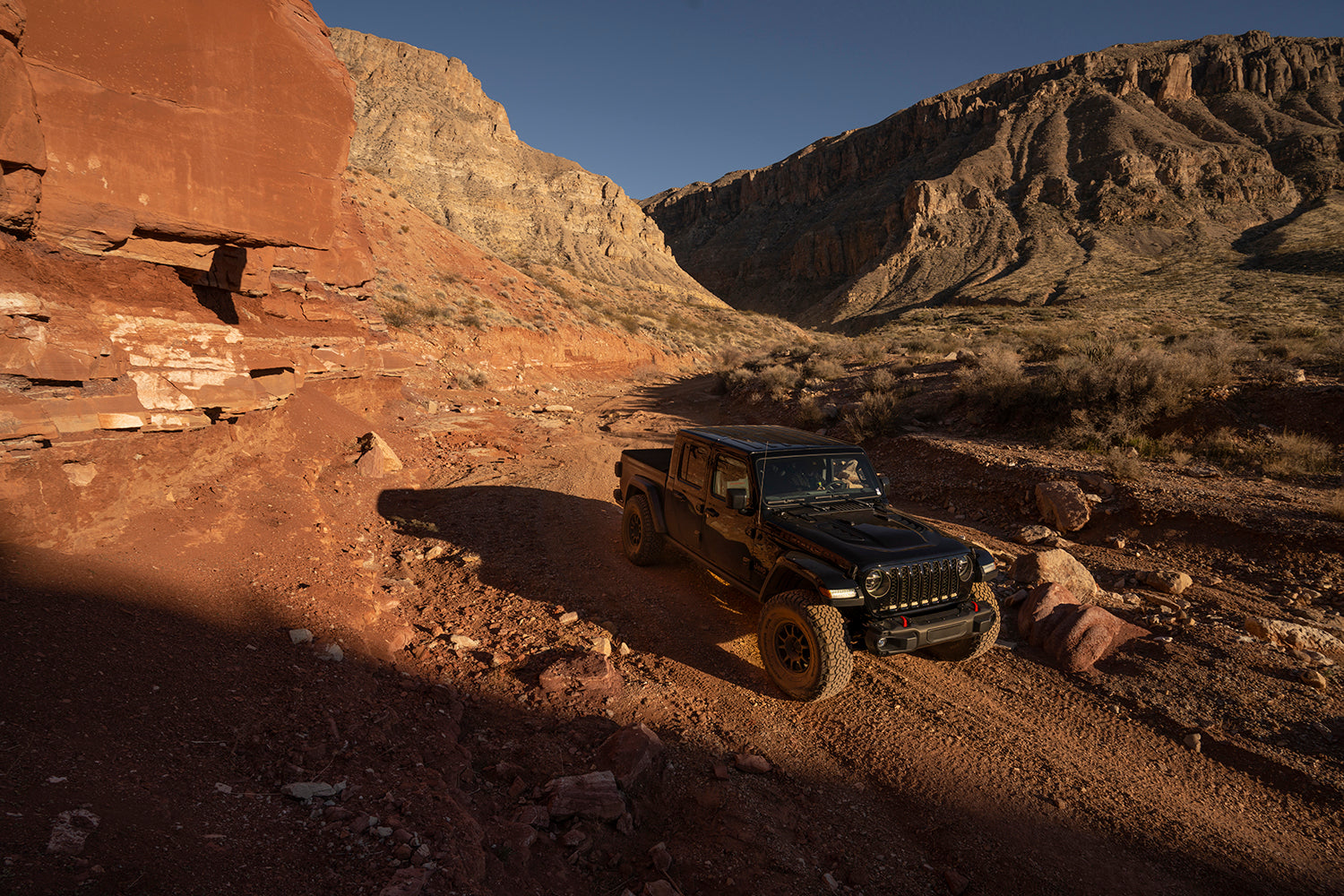 Kit: 20+ Jeep JT Gladiator Front, Performance Series, 2.0, R/R, 2-3" Lift - Apollo Off-Road