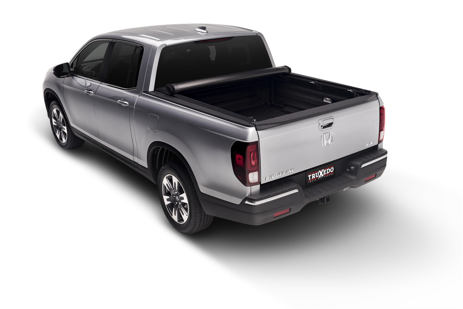 Lo Pro Tonneau Cover - Black - 2001-2004 Toyota Tacoma Double Cab 5' Bed - Apollo Off-Road