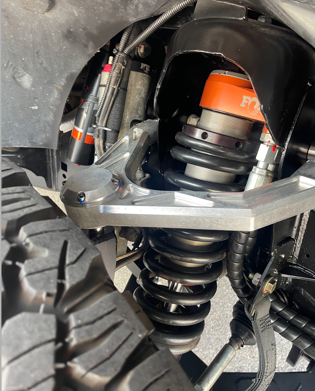 Foutz Motorsports Mid Travel Front Suspension with Billet Upper Arm 2017-2020 Ford F-150 Raptor