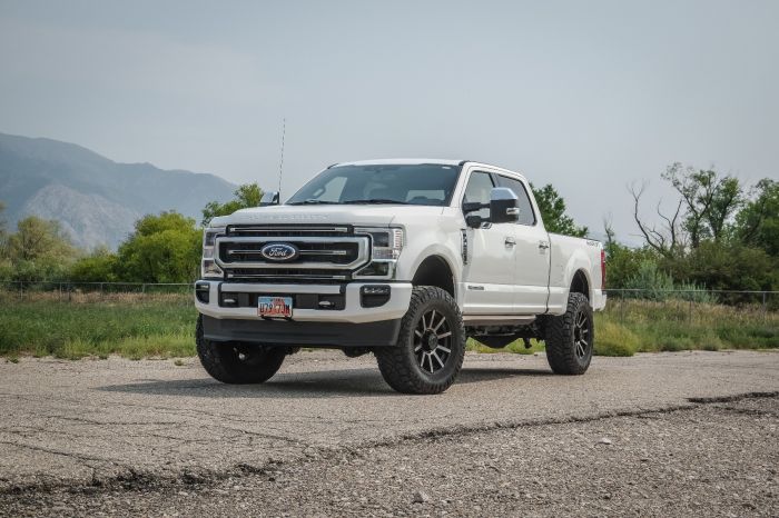 ReadyLIFT 17-22 Ford F250/F350 6'' Big Lift Kit With Falcons - Apollo Off-Road
