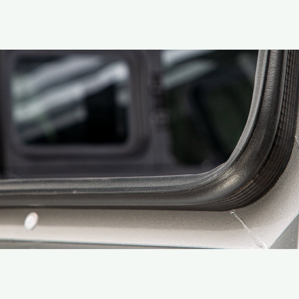 SmartCap EVOa Adventure Cap for 15-20 Ford F-150 5.5 Foot Short Bed - Apollo Off-Road