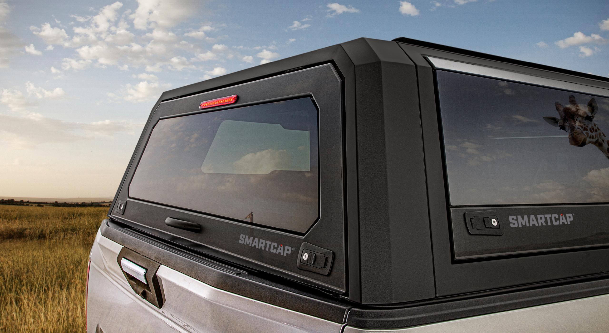 Tacoma Truck Bed Cap SmartCapEVOa Adventure Matte Black For 24-Present Toyota Tacoma 6 Foot Standard Bed - Apollo Off-Road