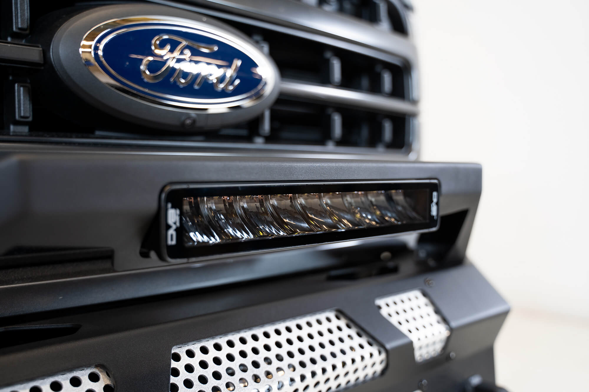 Universal 13in. High Profile LED Light Bar w/ Flood/Spot Combo Pattern/Side Mounts - Apollo Off-Road