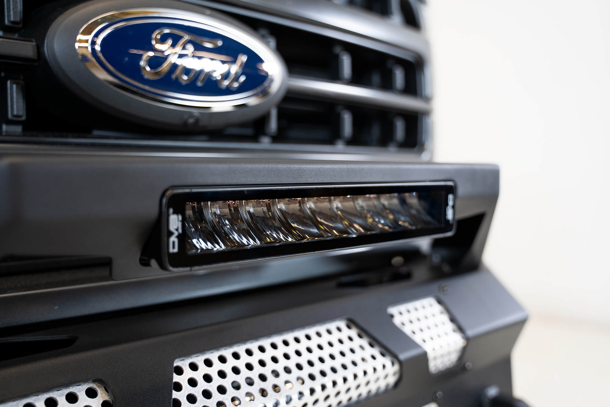 Universal 13in. High Profile LED Light Bar w/ Flood/Spot Combo Pattern/Side Mounts - Apollo Off-Road