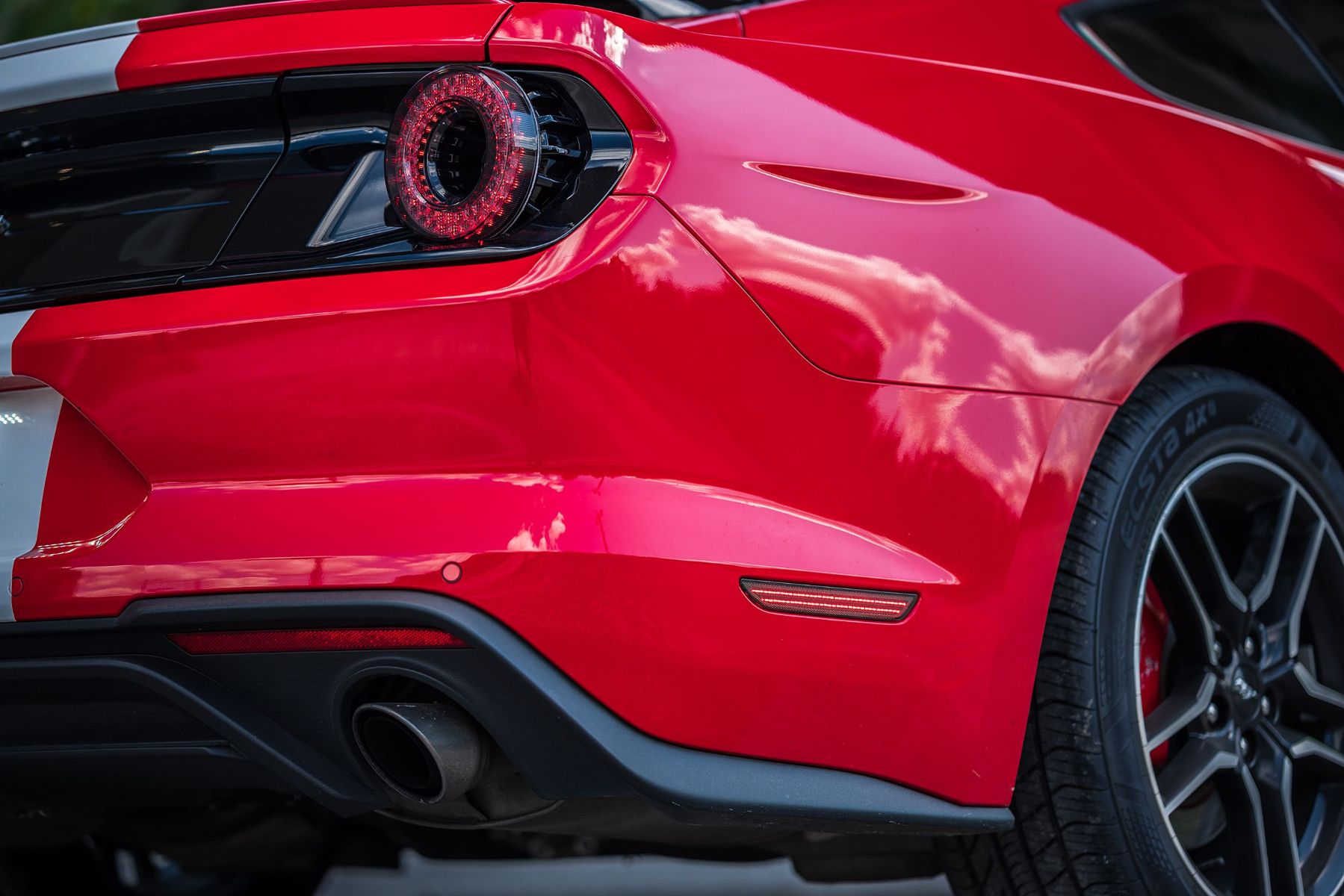 XB Side Markers: Ford Mustang (15-20 / Pair / Rear) - Apollo Off-Road
