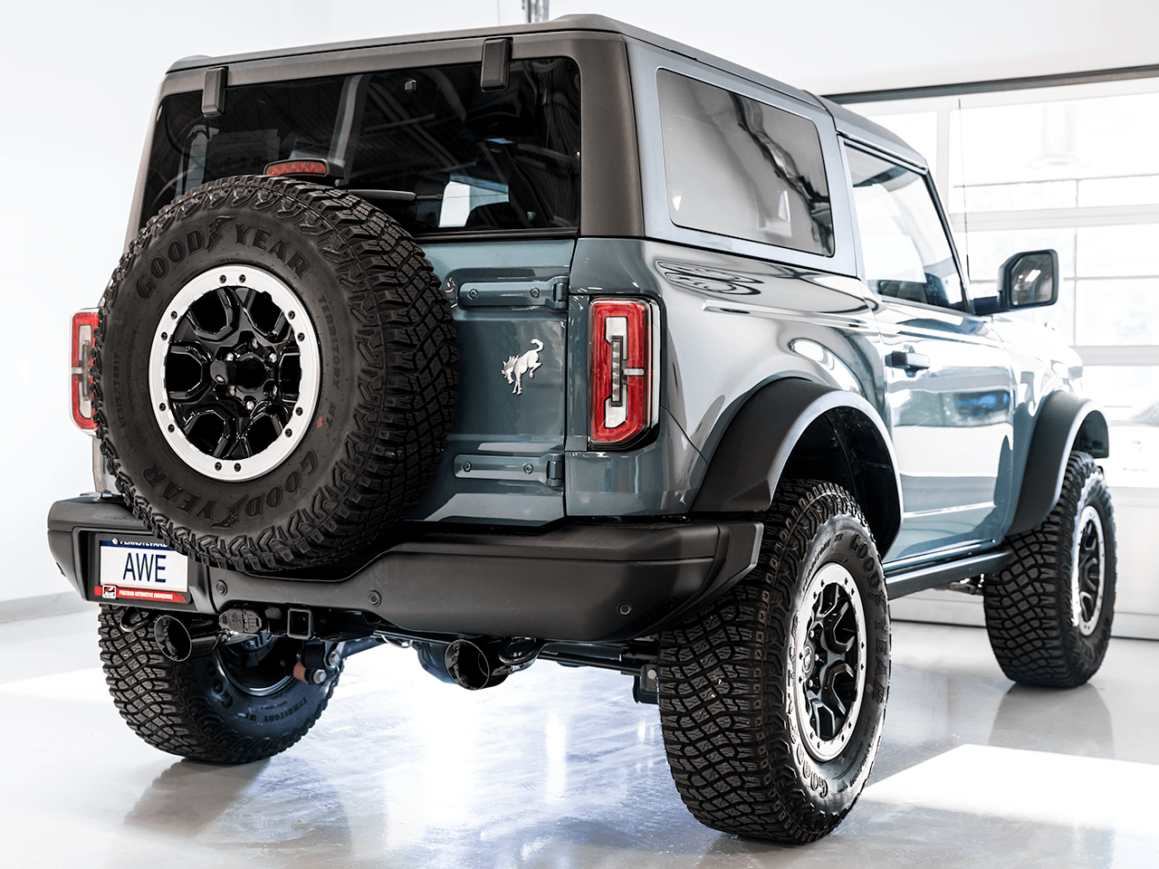 AWE 0FG Catback Exhaust for Ford Bronco with BashGuard - Dual 4.5" Diamond Black Tips - Apollo Off-Road