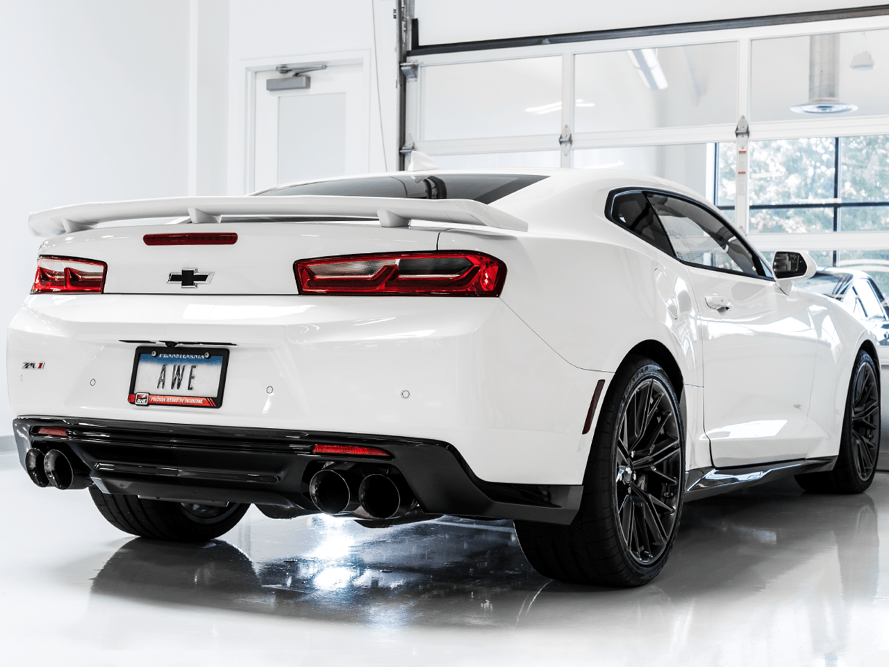 AWE Touring Edition Axle-back Exhaust for Gen6 Camaro SS - ZL1 - Diamond Black Tips (Quad Outlet) - Apollo Off-Road