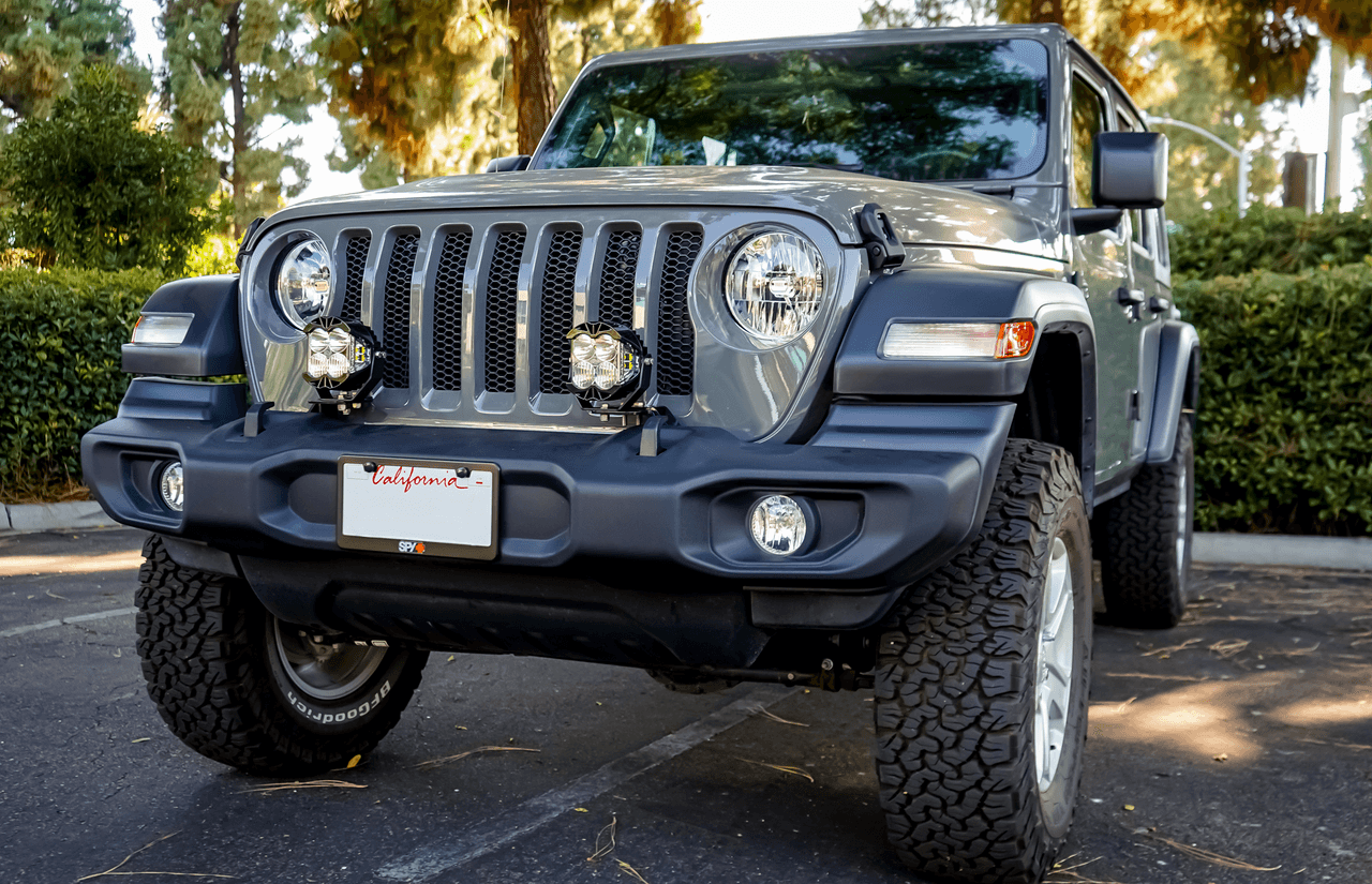 Baja Designs Jeep JL-JT LP4 Pro Bumper Light Kit - Jeep 2020-22 Gladiator, 2018-22 Wrangler JL w- OE Plastic Bumper - Apollo Off-Road