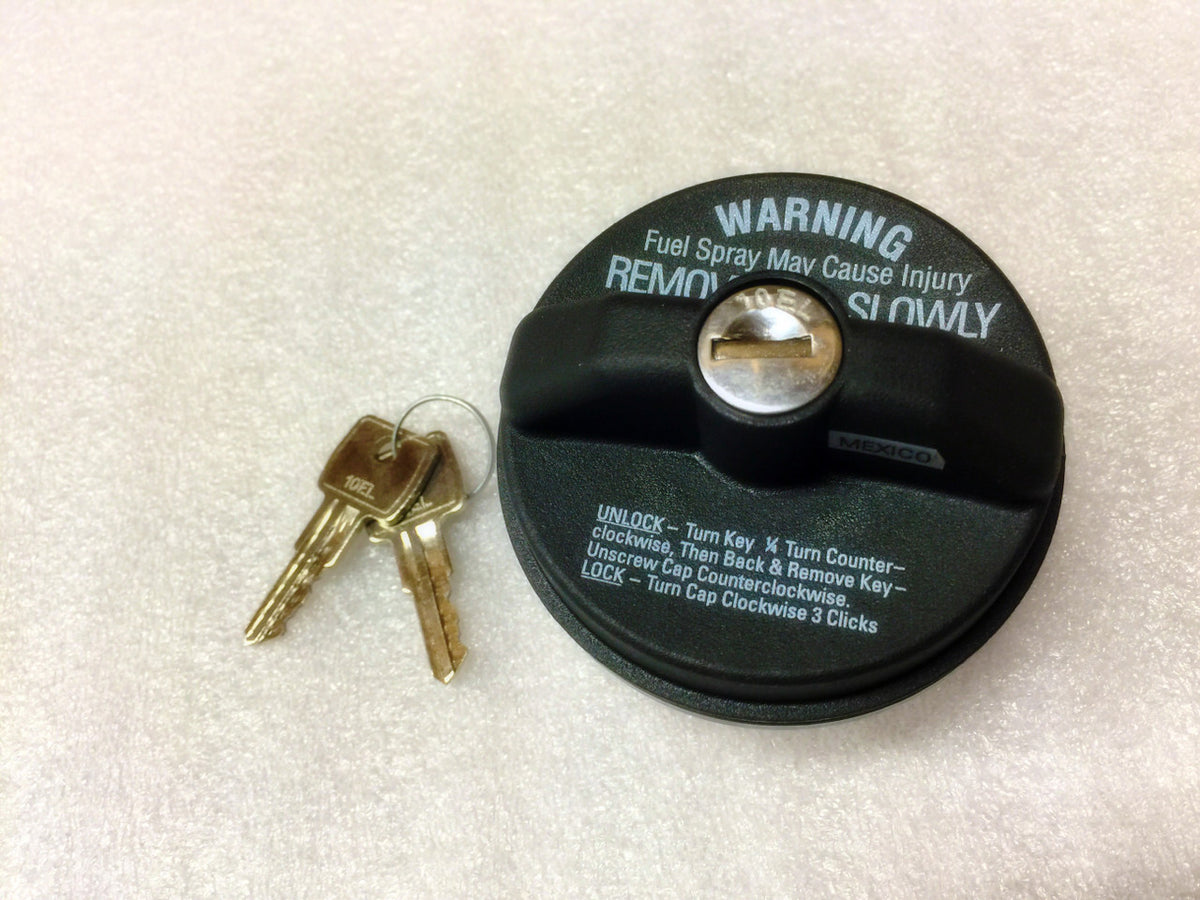 Titan Fuel Tanks Locking Fuel Cap - Black - Apollo Off-Road